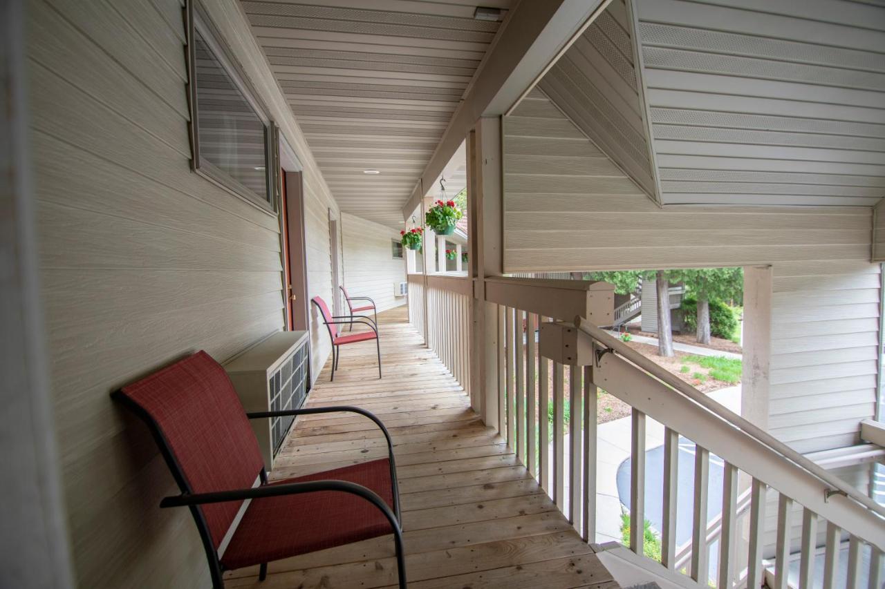 Ridges Inn & Suites Baileys Harbor Εξωτερικό φωτογραφία